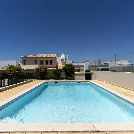#416 Spacious Private Pool, Bbq&parking Villa