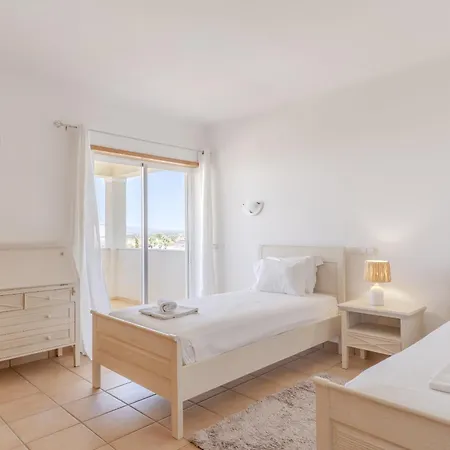 #416 Spacious Private Pool, Bbq&parking Villa
